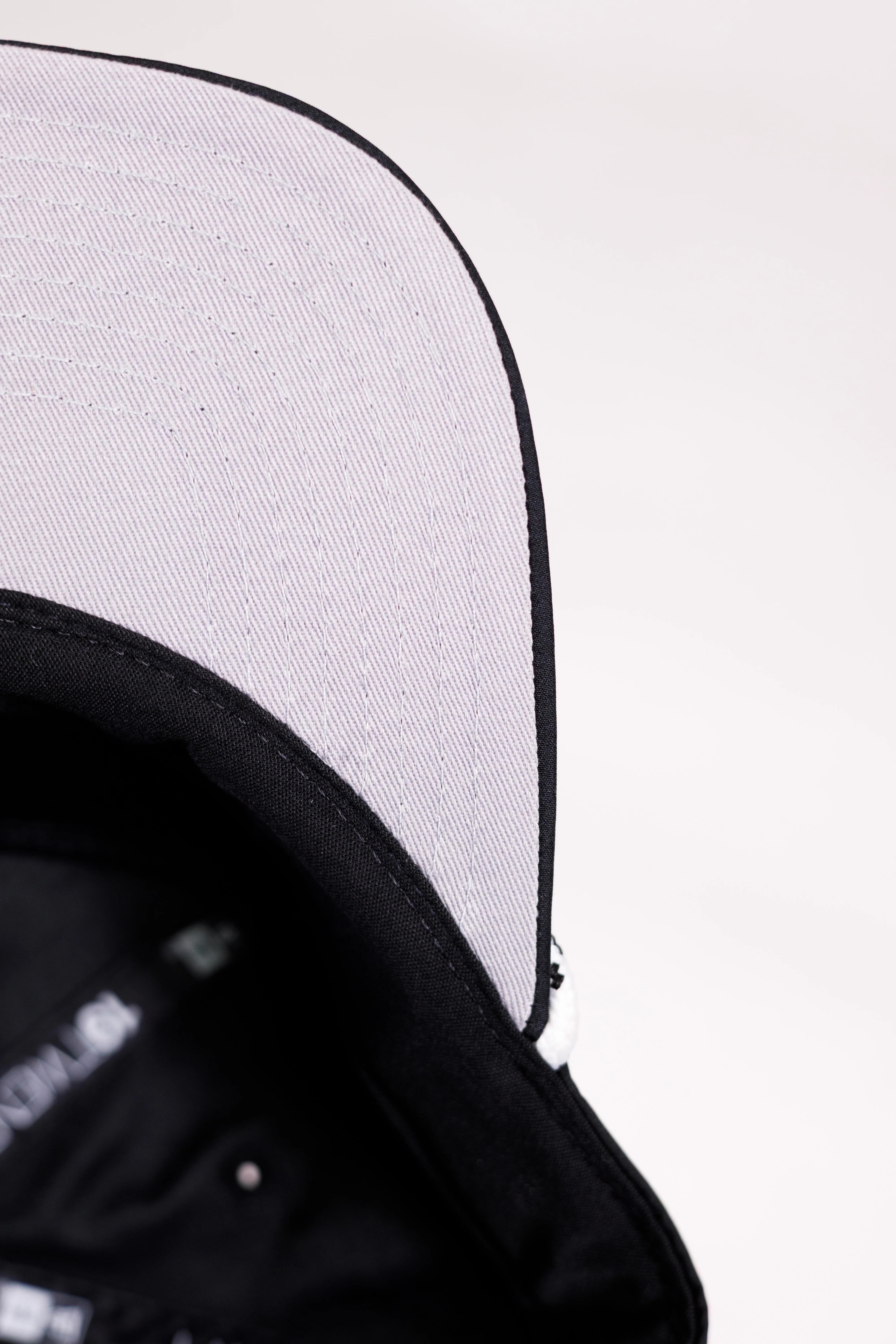 KINGS 1920 RF BLACK N WHITE ROPE SB - Image 3