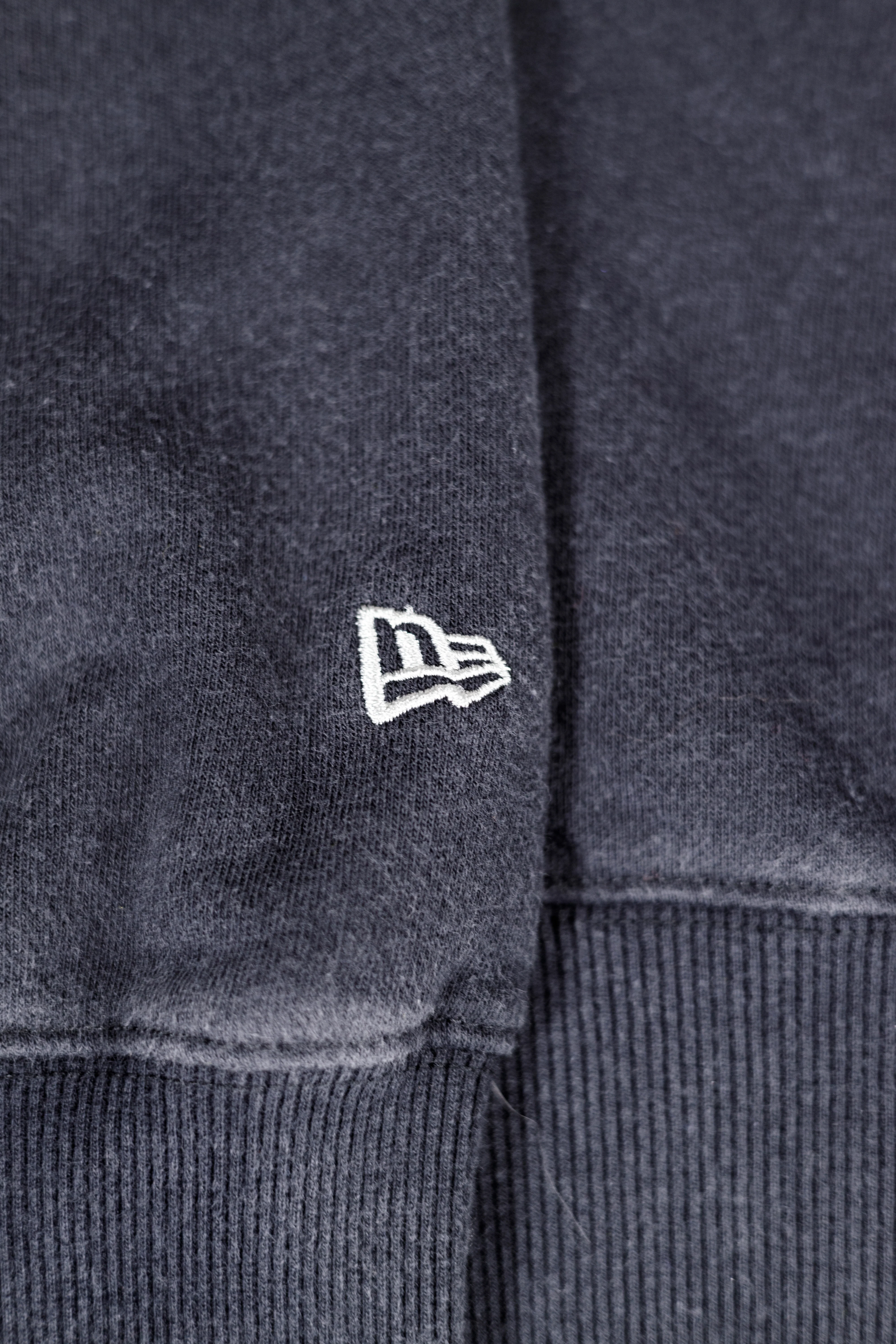 KINGS WMNS CHEVY24 THRWBK CREWNECK - Image 4