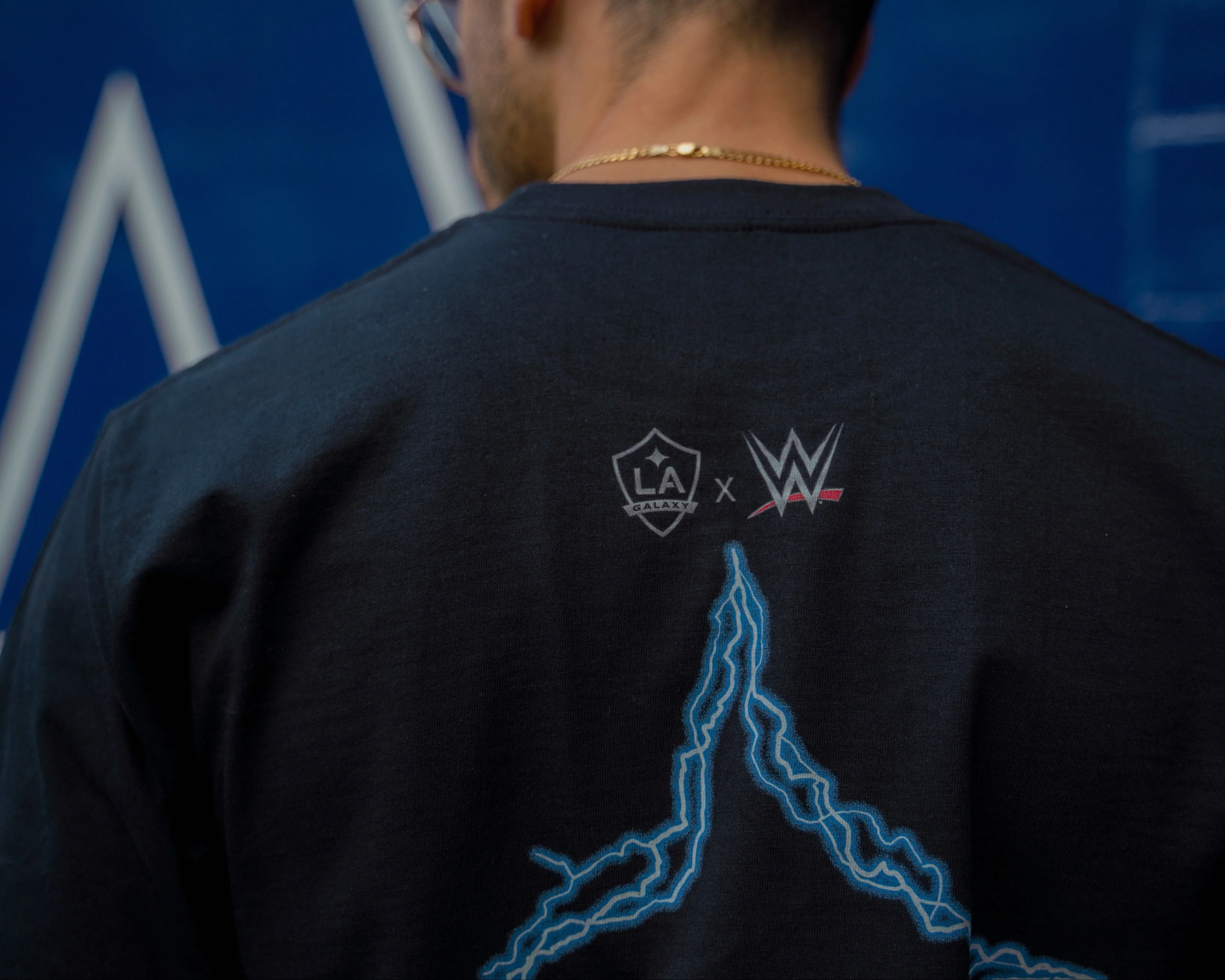 LA GALAXY 2023 WWE SHORT SLEEVE T-SHIRT - Image 4