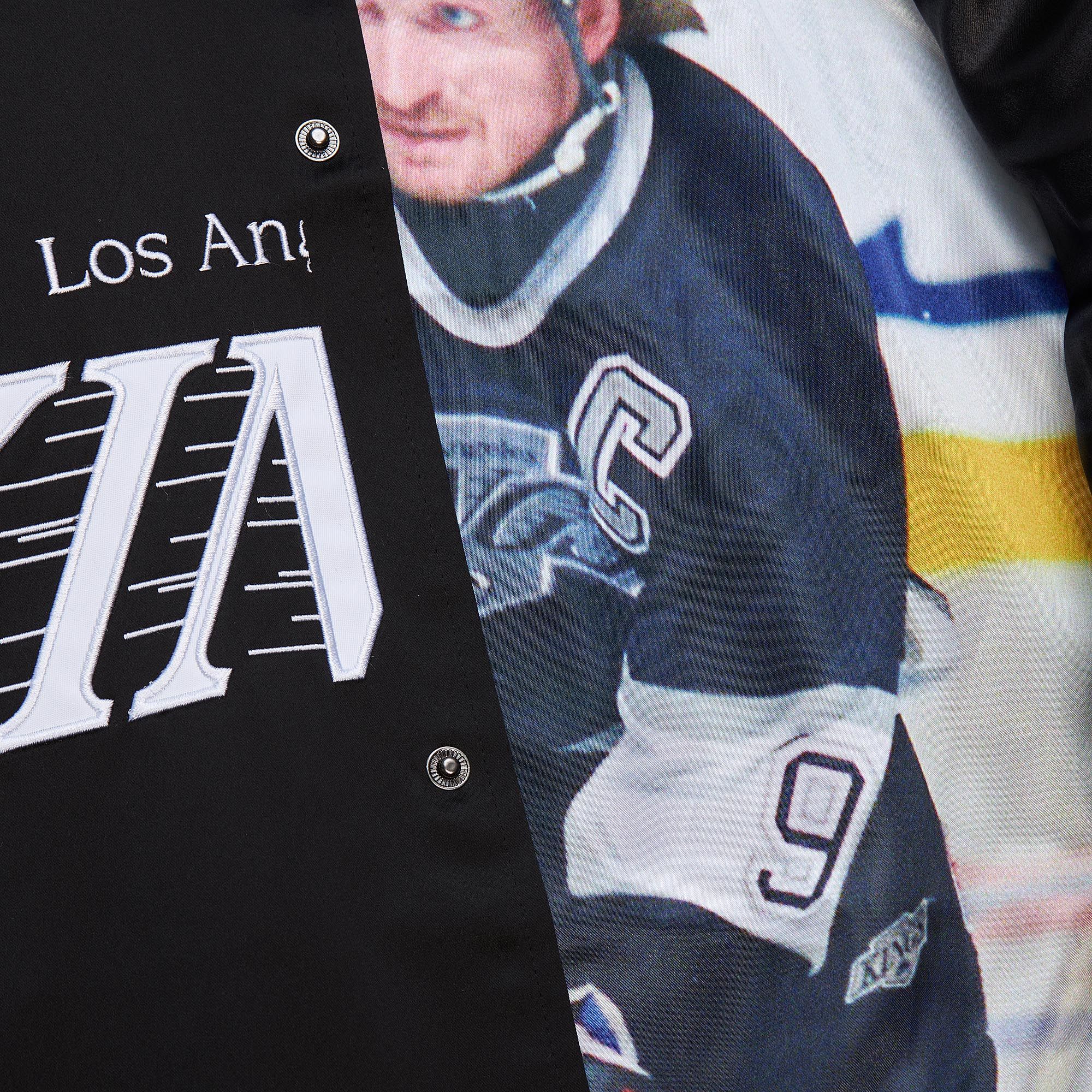 Wayne Gretzky Kings Mitchell & Ness Gray/ Black Lightweight Satin Jacket - Image 7